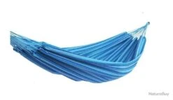 Hamac Simple Bleu Confortable Et Stable Il Convient Aux Grands Comme Aux Enfants.