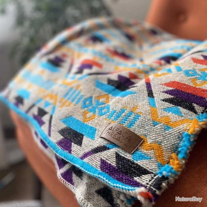 Alpaca Threadz Artisan Wool Blanket Heavy Weight - Multi Color 3 Alpaca Threadz Artisan Wool Blanket Heavy Weight - Multi Color – Image 3