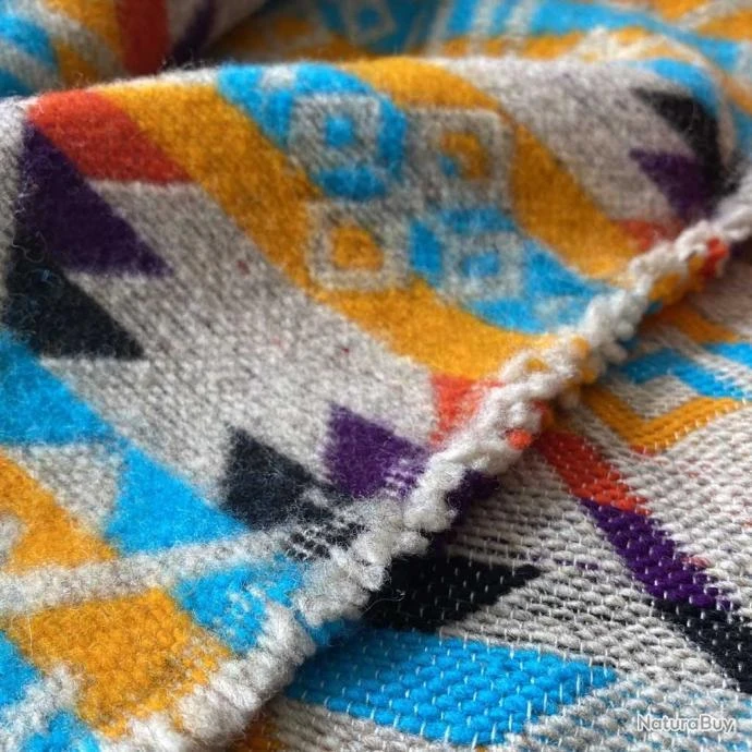 Alpaca Threadz Artisan Wool Blanket Heavy Weight - Multi Color 4 Alpaca Threadz Artisan Wool Blanket Heavy Weight - Multi Color – Image 4