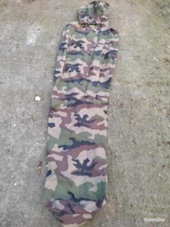 Sur Sac De Couchage Armée Camo Ce