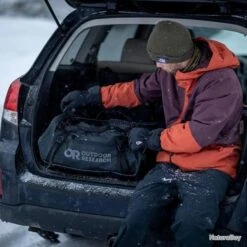 Outdoor Research CarryOut Duffel 60L Loden -Nitecore Boutique 00006 Outdoor Research CarryOut Duffel 60L Loden