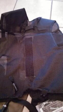 Camelbak Ensemble Complet D'hydratation CAMELBACK Des Forces SWAT -Nitecore Boutique 00009 Wahoo Ensemble complet d hydratation CAMELBACK des forces SWAT Neuf